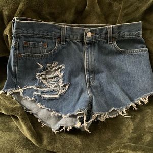 Levi’s Low Rise Shorts